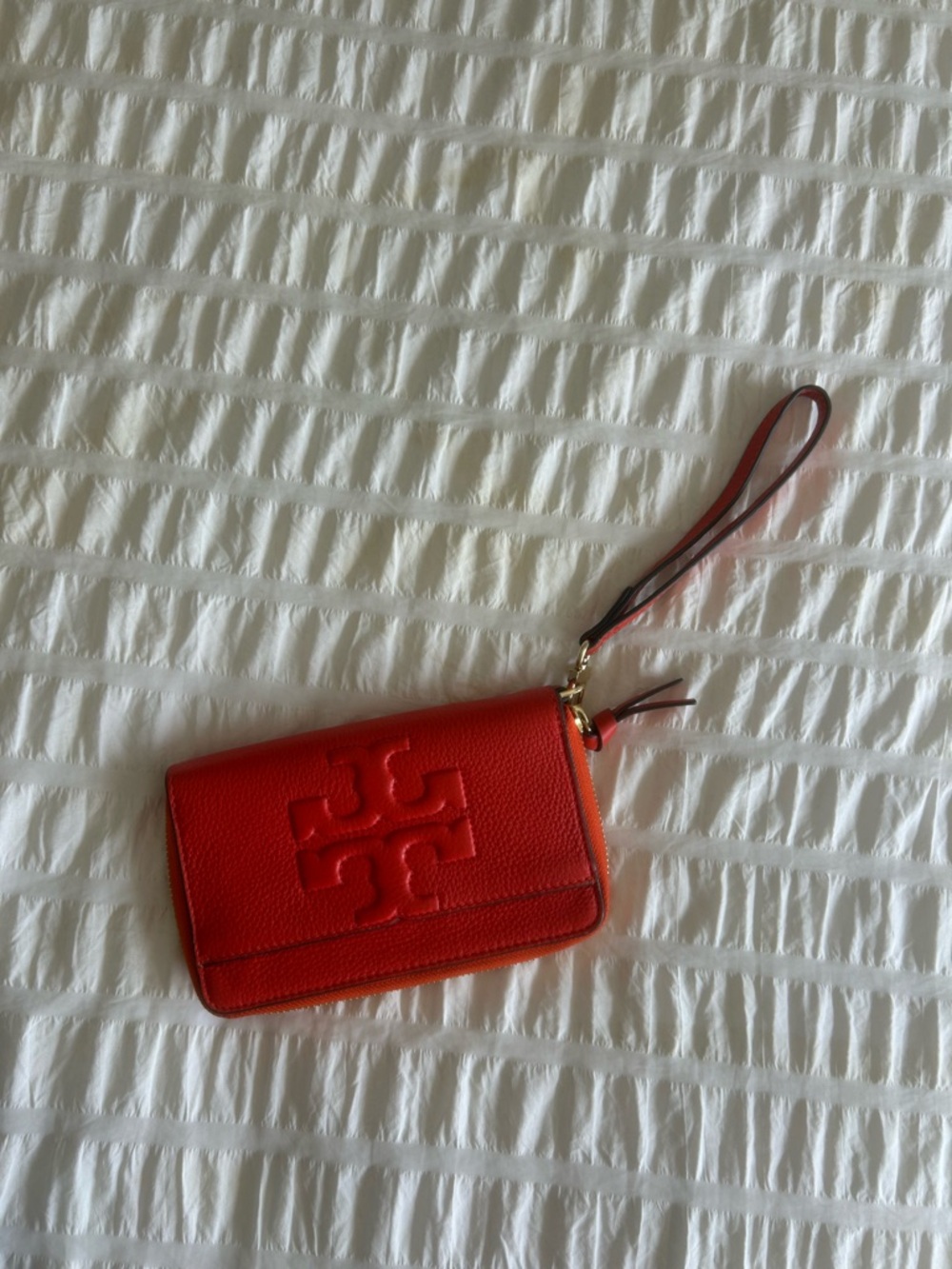 Tory Burch Vibrant Red Embossed Leather Wristlet - Picture 3 of 5